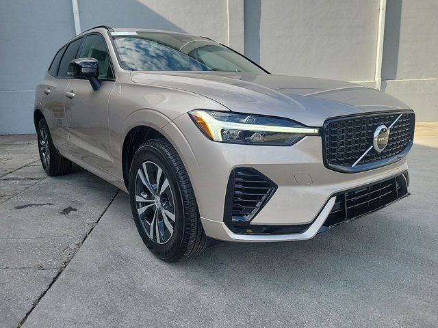 2025 Volvo XC60 Plug-In Hybrid Core