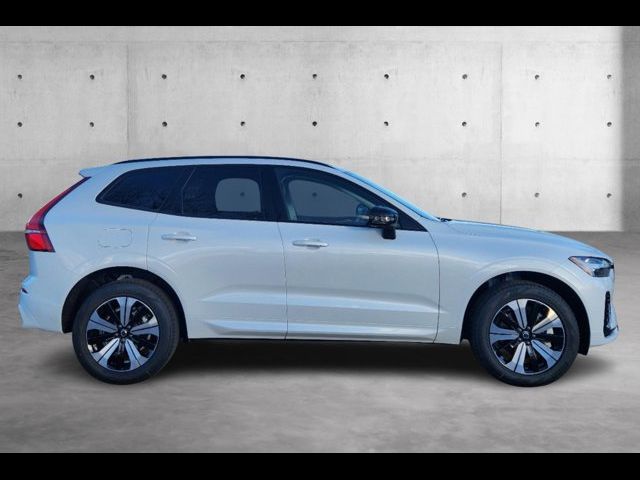 2025 Volvo XC60 Plug-In Hybrid Core