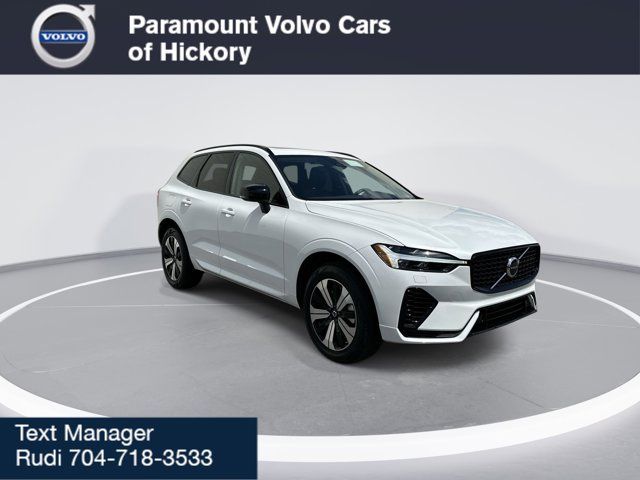 2025 Volvo XC60 Plug-In Hybrid Core