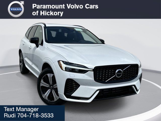 2025 Volvo XC60 Plug-In Hybrid Core