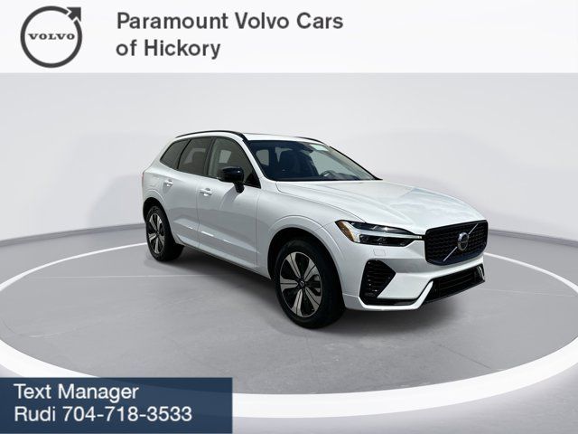 2025 Volvo XC60 Plug-In Hybrid Core