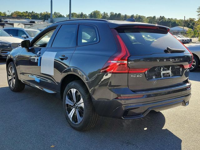 2025 Volvo XC60 Plug-In Hybrid Core