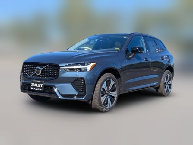 2025 Volvo XC60 Plug-In Hybrid Core