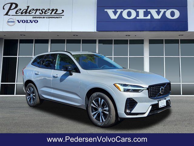 2025 Volvo XC60 Plug-In Hybrid Core