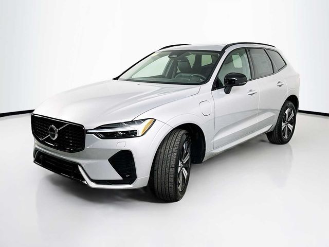 2025 Volvo XC60 Plug-In Hybrid Core