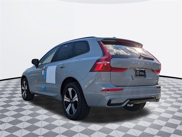 2025 Volvo XC60 Plug-In Hybrid Core