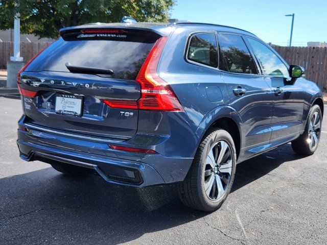 2025 Volvo XC60 Plug-In Hybrid Core