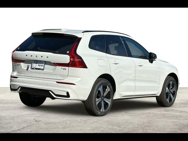 2025 Volvo XC60 Plug-In Hybrid Core