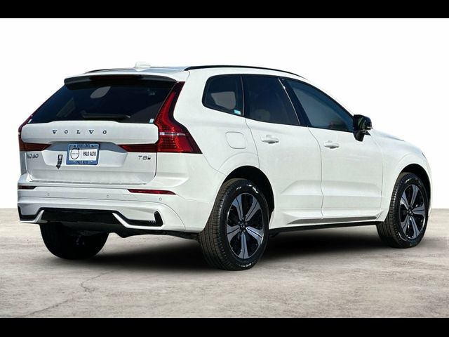 2025 Volvo XC60 Plug-In Hybrid Core