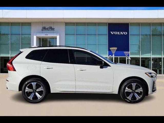 2025 Volvo XC60 Plug-In Hybrid Core