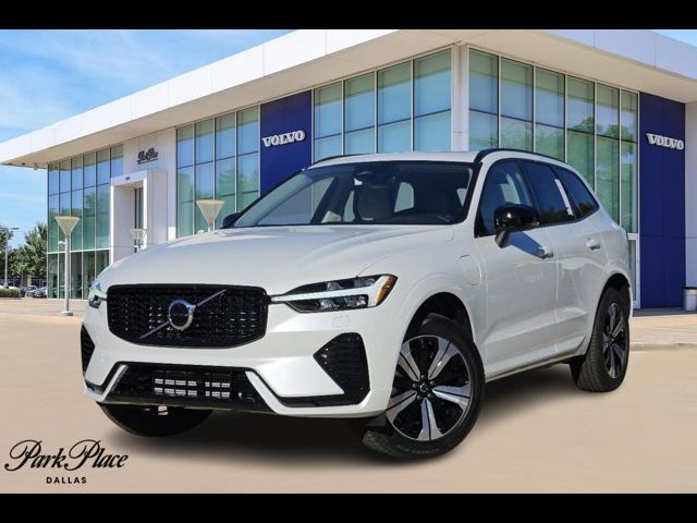 2025 Volvo XC60 Plug-In Hybrid Core