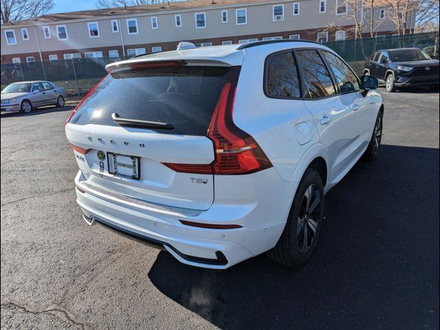 2025 Volvo XC60 Plug-In Hybrid Plus