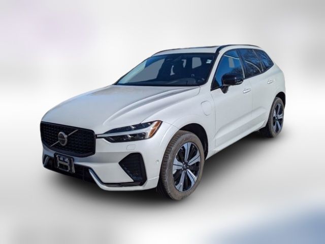 2025 Volvo XC60 Plug-In Hybrid Plus