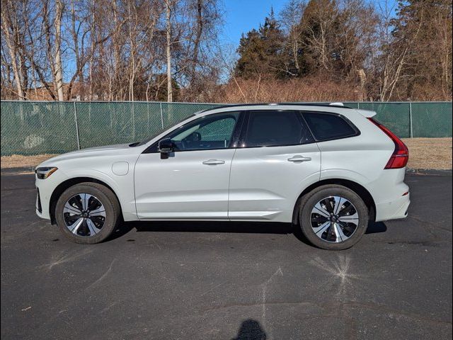 2025 Volvo XC60 Plug-In Hybrid Plus