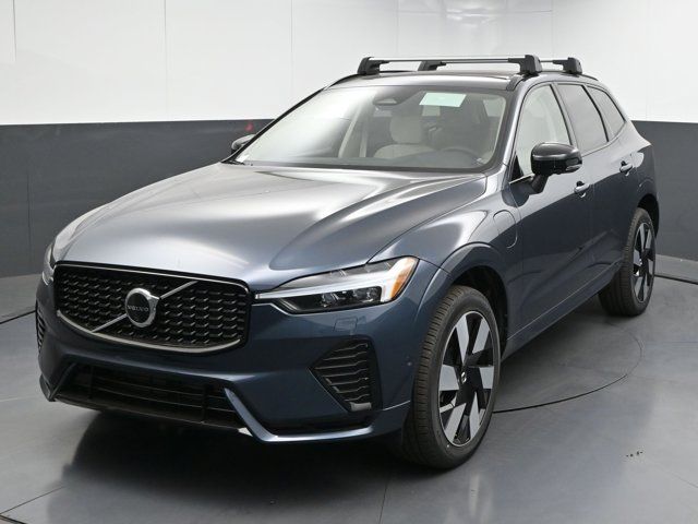 2025 Volvo XC60 Plug-In Hybrid Plus