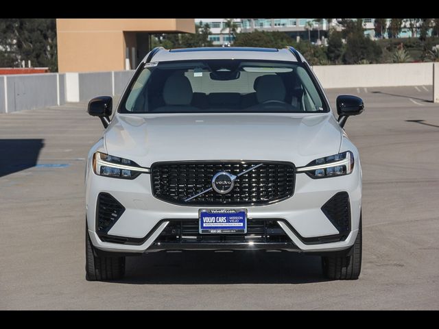 2025 Volvo XC60 Plug-In Hybrid Plus