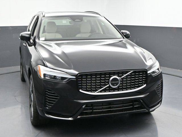 2025 Volvo XC60 Plug-In Hybrid Plus