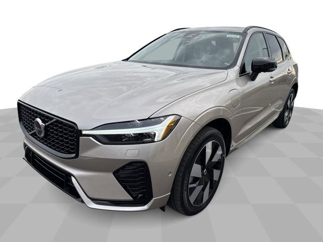 2025 Volvo XC60 Plug-In Hybrid Plus