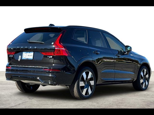 2025 Volvo XC60 Plug-In Hybrid Plus