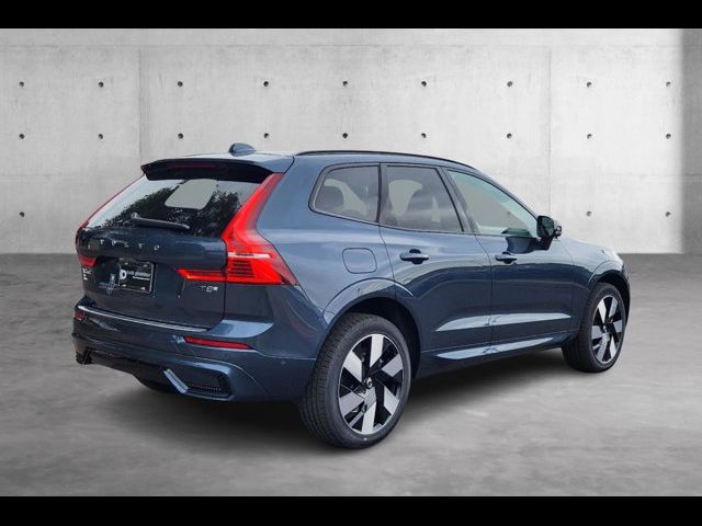 2025 Volvo XC60 Plug-In Hybrid Plus