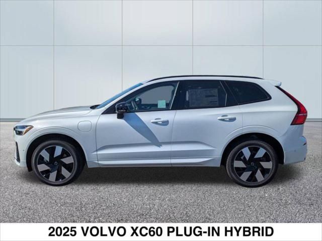 2025 Volvo XC60 Plug-In Hybrid Plus