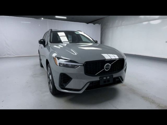 2025 Volvo XC60 Plug-In Hybrid Plus