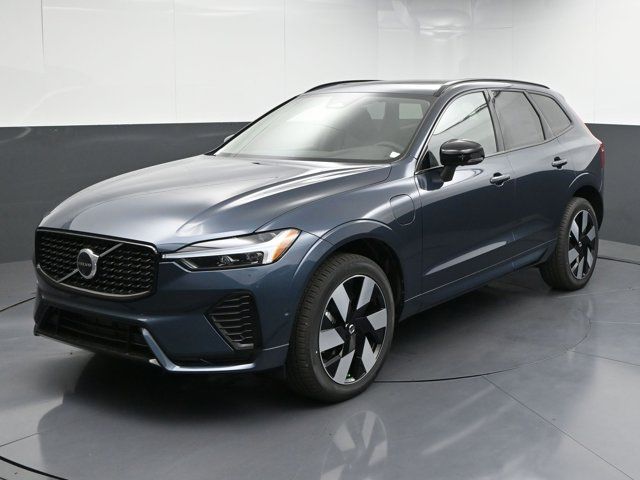 2025 Volvo XC60 Plug-In Hybrid Plus