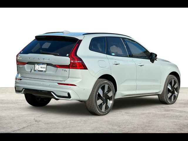 2025 Volvo XC60 Plug-In Hybrid Plus