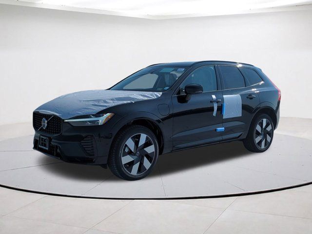 2025 Volvo XC60 Plug-In Hybrid Plus