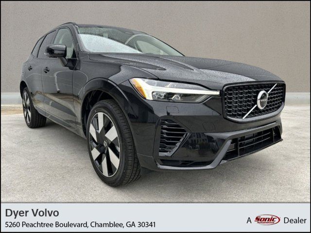 2025 Volvo XC60 Plug-In Hybrid Plus