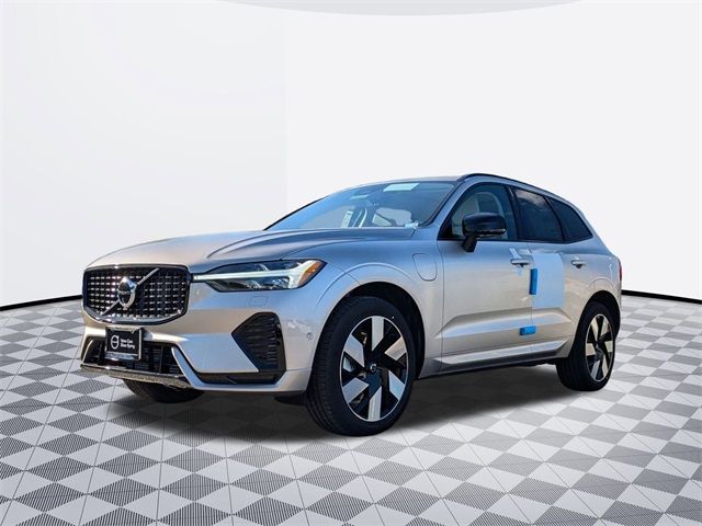 2025 Volvo XC60 Plug-In Hybrid Plus