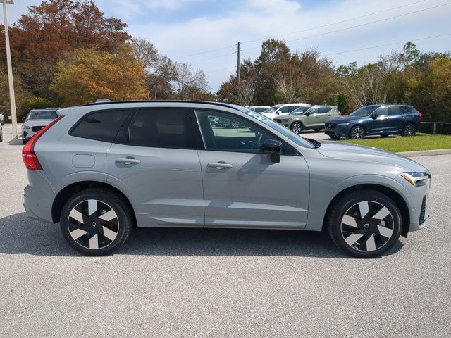 2025 Volvo XC60 Plug-In Hybrid Plus