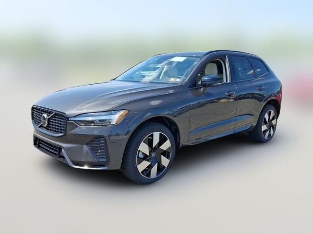 2025 Volvo XC60 Plug-In Hybrid Plus