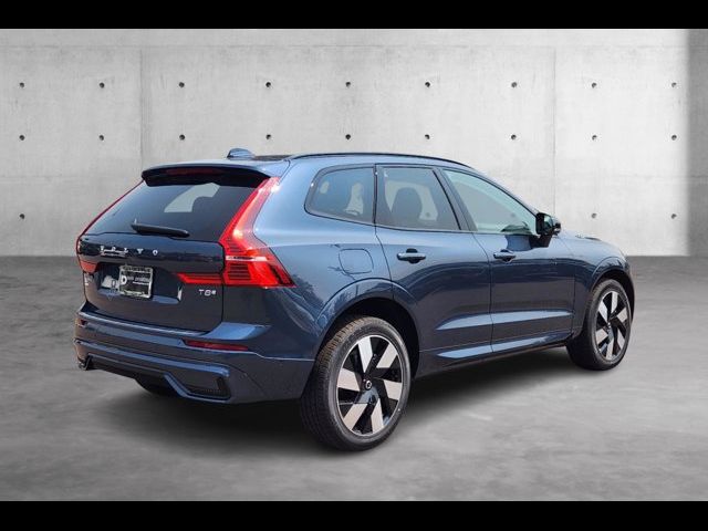 2025 Volvo XC60 Plug-In Hybrid Plus