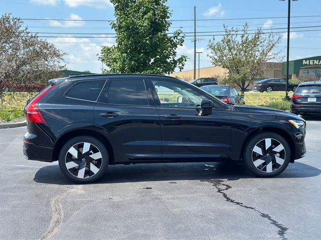 2025 Volvo XC60 Plug-In Hybrid Plus