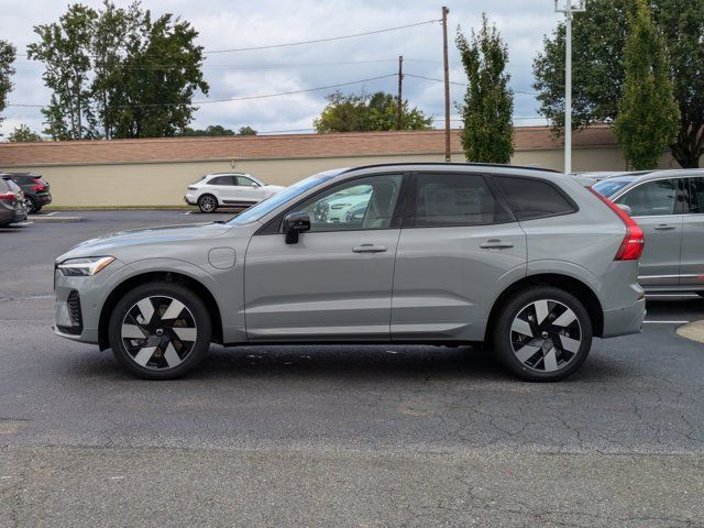 2025 Volvo XC60 Plug-In Hybrid Plus