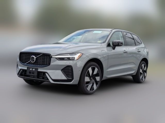 2025 Volvo XC60 Plug-In Hybrid Plus