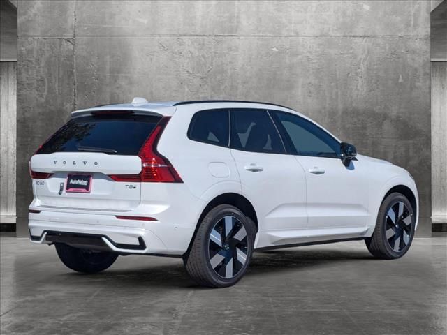 2025 Volvo XC60 Plug-In Hybrid Plus