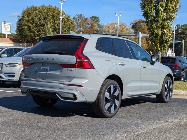 2025 Volvo XC60 Plug-In Hybrid Plus