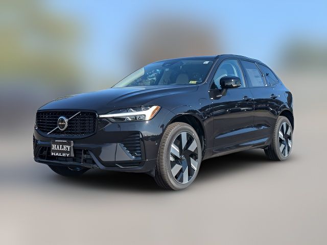 2025 Volvo XC60 Plug-In Hybrid Plus