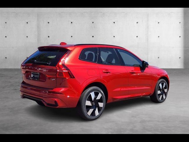 2025 Volvo XC60 Plug-In Hybrid Plus