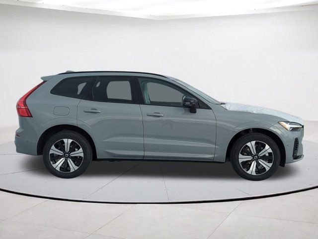 2025 Volvo XC60 Plug-In Hybrid Plus