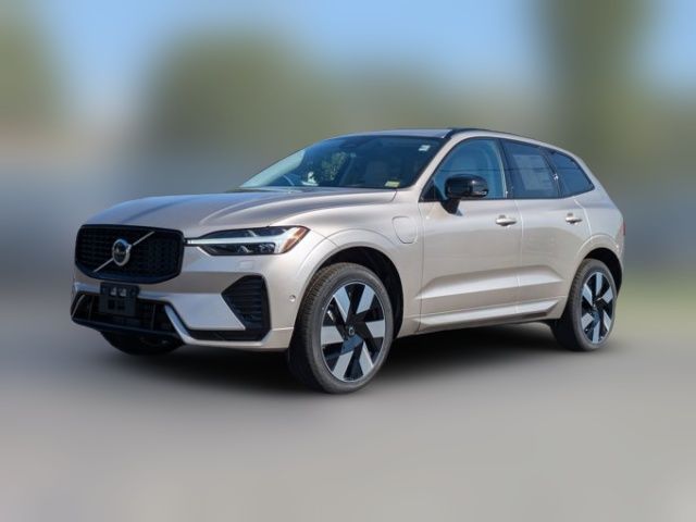 2025 Volvo XC60 Plug-In Hybrid Plus