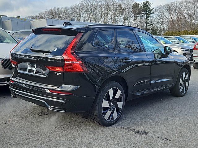 2025 Volvo XC60 Plug-In Hybrid Plus