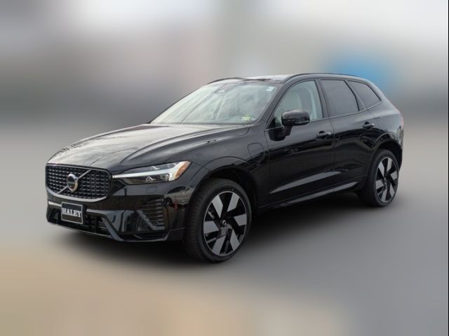 2025 Volvo XC60 Plug-In Hybrid Plus