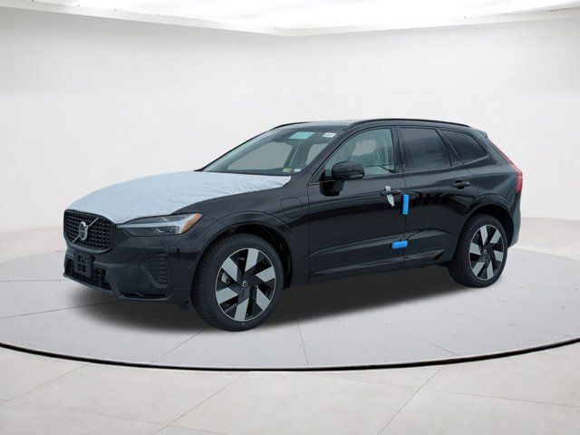 2025 Volvo XC60 Plug-In Hybrid Plus