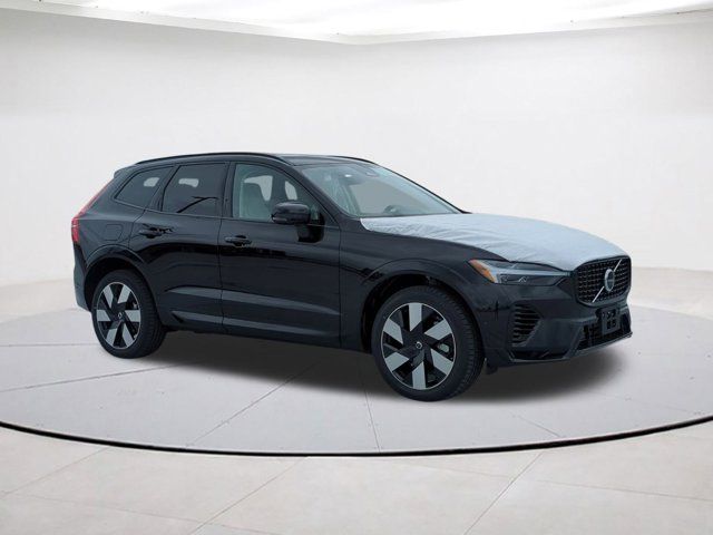 2025 Volvo XC60 Plug-In Hybrid Plus