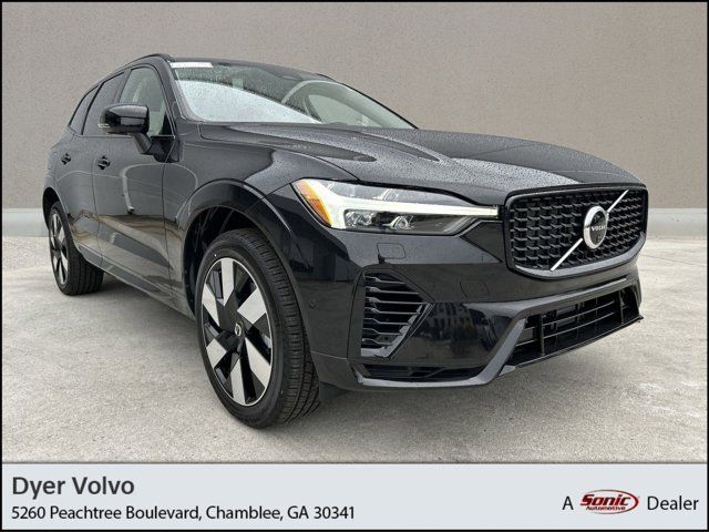 2025 Volvo XC60 Plug-In Hybrid Plus