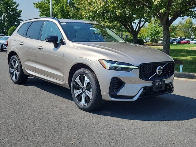 2025 Volvo XC60 Plug-In Hybrid Plus