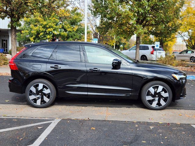 2025 Volvo XC60 Plug-In Hybrid Plus